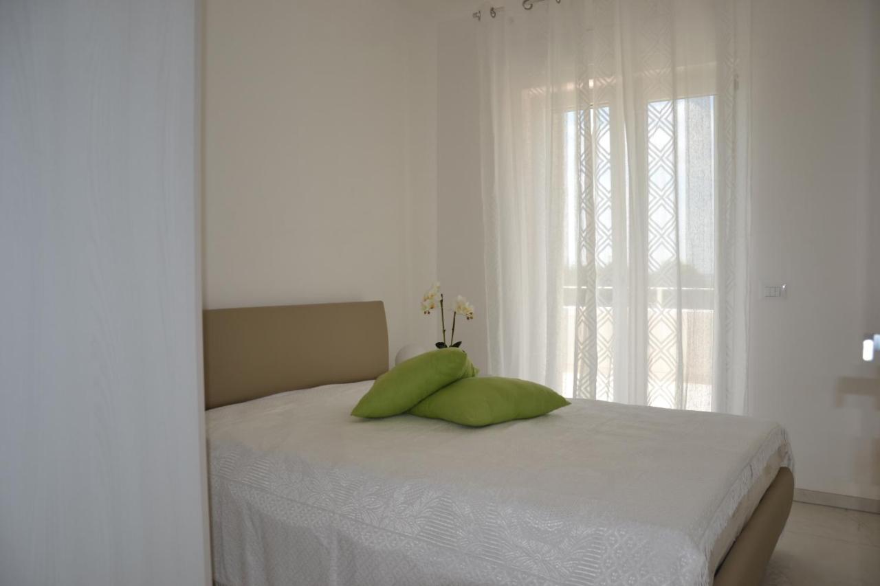 Aurora Apartment - Villaggio Di Mary لوكوروتوندو المظهر الخارجي الصورة